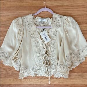 SEA NY beautiful cream top. New with tags.